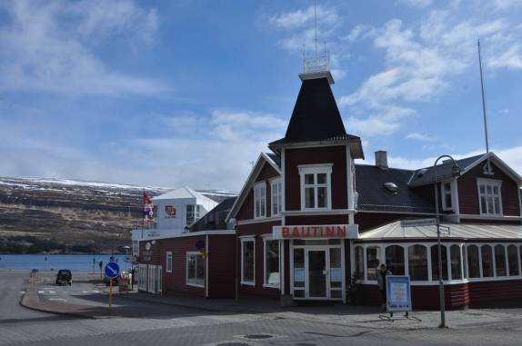 Akureyri, a maior cidade do norte da Islândia